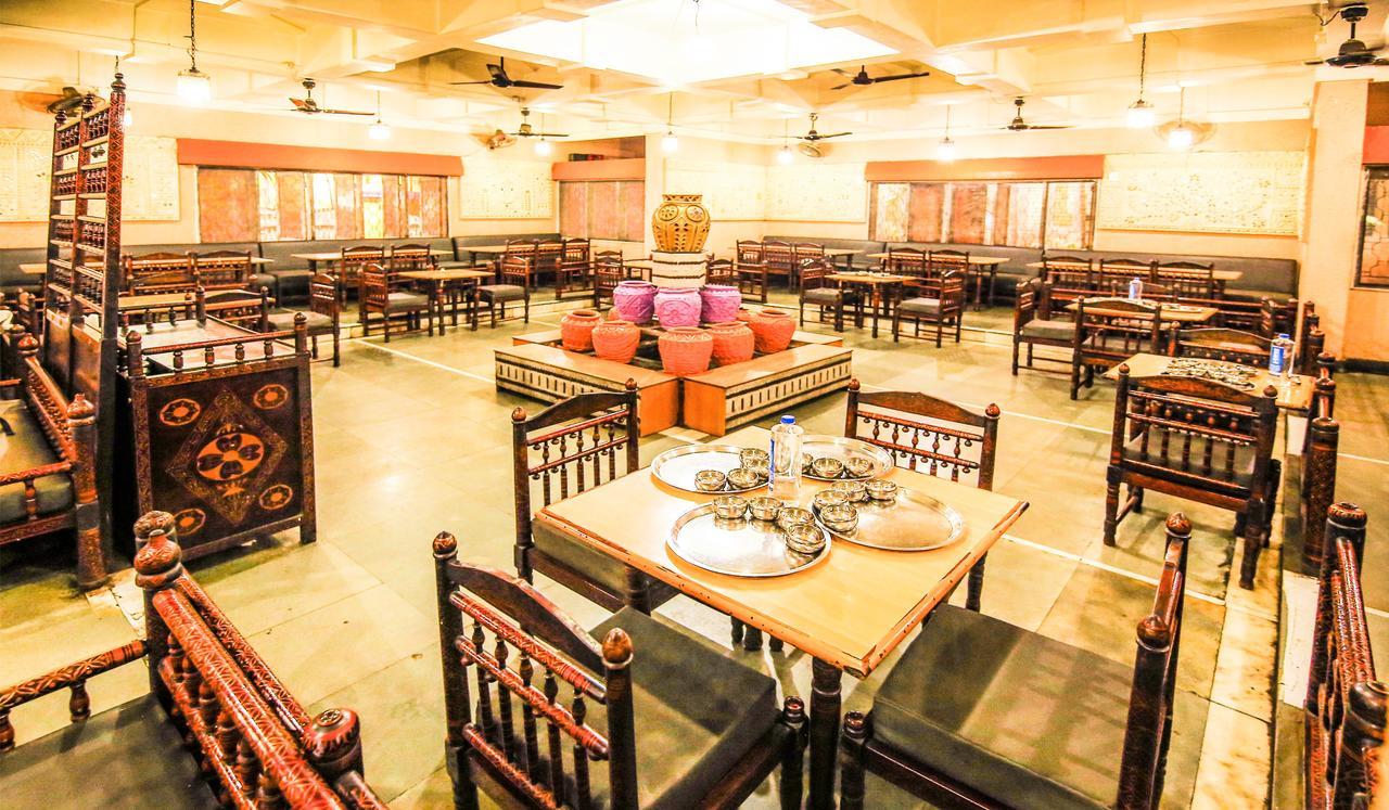 Hotel Sangam Karād Exterior foto